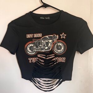 Cute crop top Xs never worn